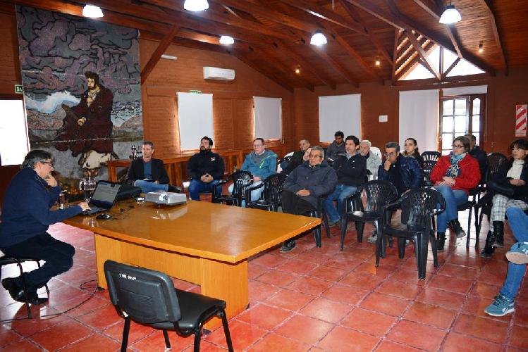 Capacitan a Profesionales sobre CRIRSCO