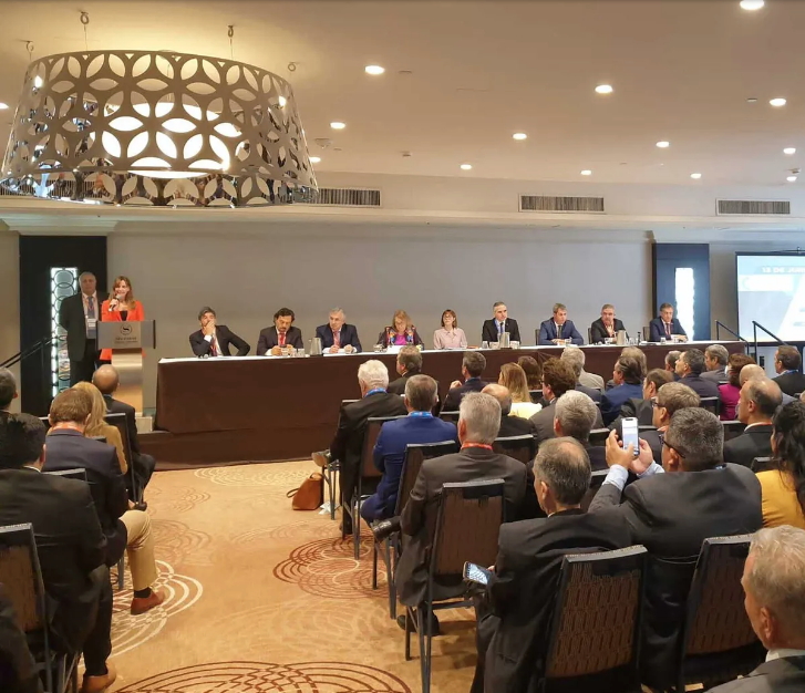 Toronto. Morales expone sobre el potencial minero de Jujuy en Canadá