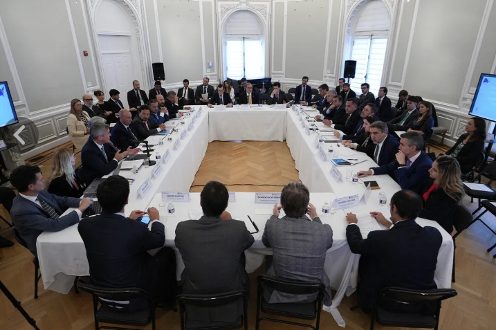 Misión comercial e institucional. Morales expuso proyectos jujeños de inversión y desarrollo ante think tanks de Estados Unidos