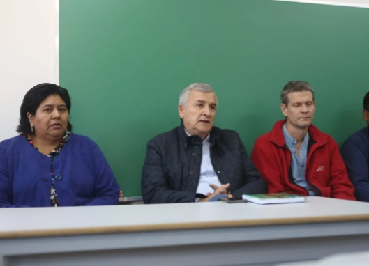 Reunión con el Gobernador . La comunidad de Lipán reiteró su apoyo a la minería de litio