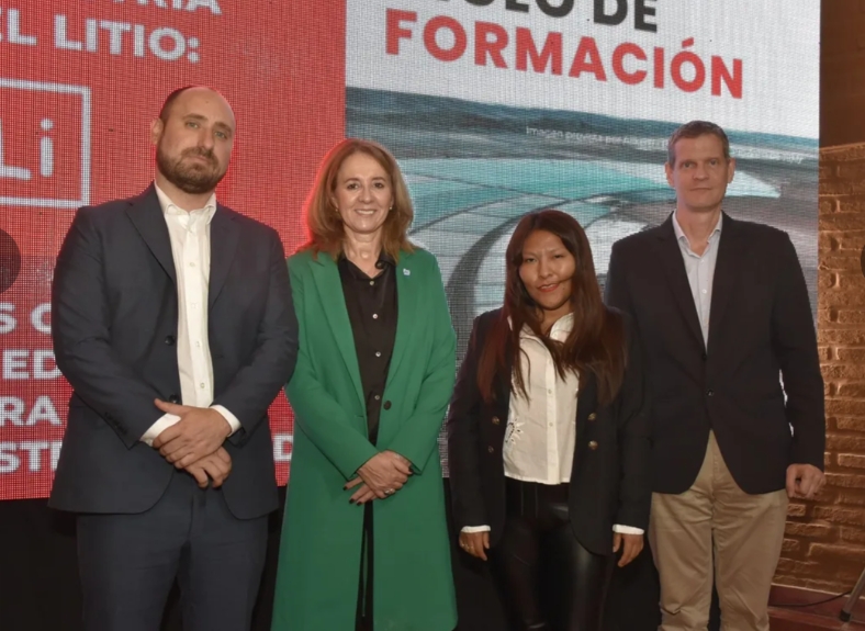 Formación en minería e industria de litio: Docentes preparados para la matriz productiva de Jujuy