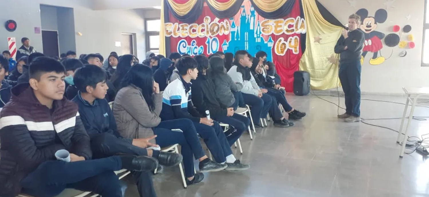 Economía y Producción. Difunden información sobre el litio a estudiantes jujeños