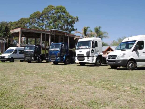 Entregaron vehículos a municipios de Quebrada y Puna