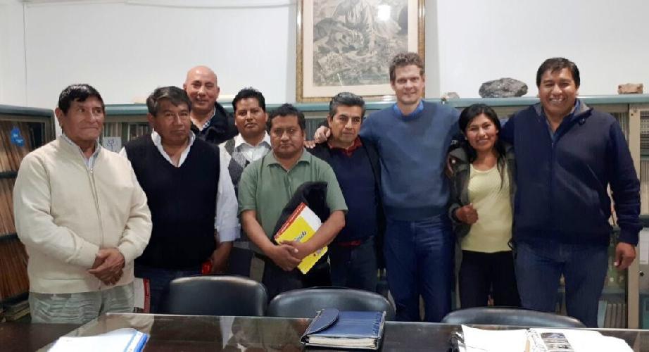 PROPICIAN LA APERTURA Y FORMALIZACIÓN DE CANTERAS EN HUMAHUACA